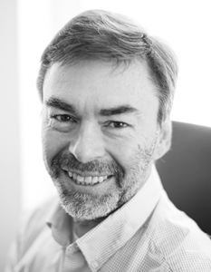 portrait-wolfgang-pones